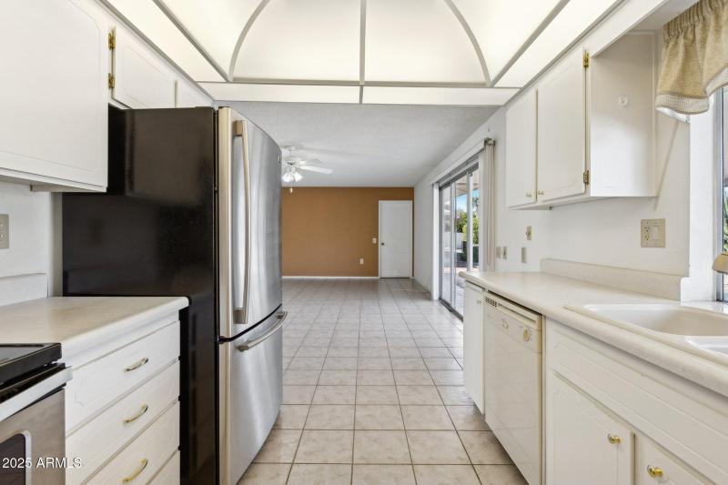 11-web-or-mls-10608-w-gulf-hills-dr