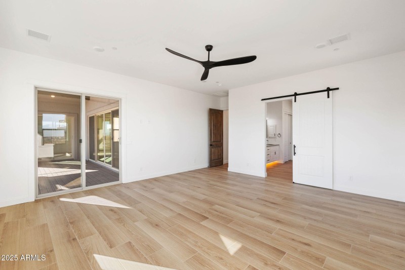 Primary with Barn Door