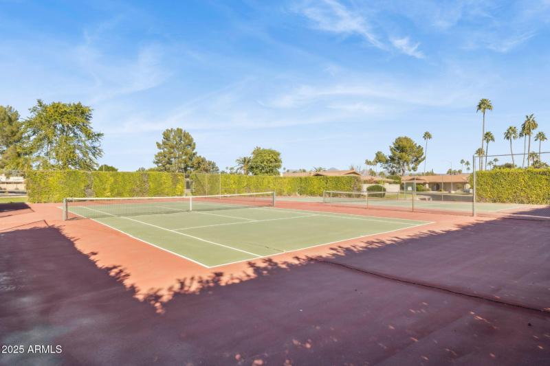 35 - 8418 E Via de Viva