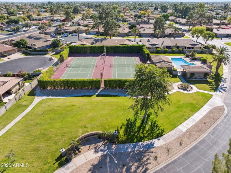 37 - 8418 E Via de Viva