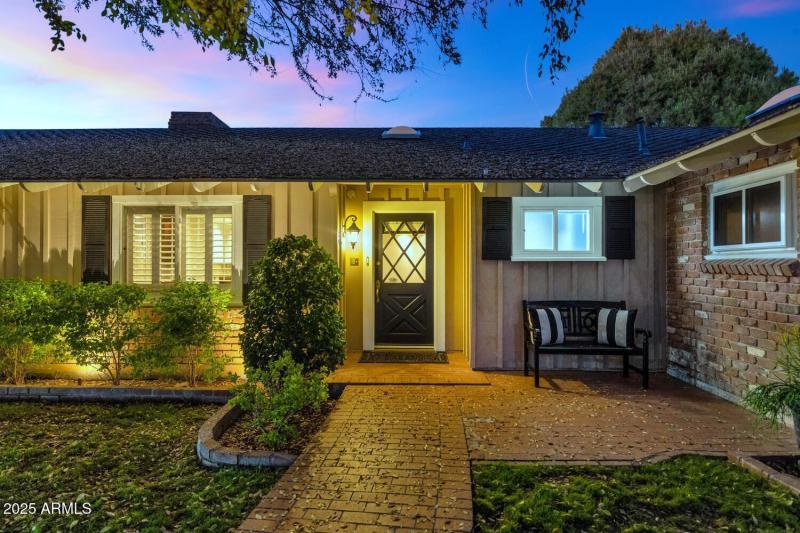 416 W McLellan Blvd-large-010-070-416 W