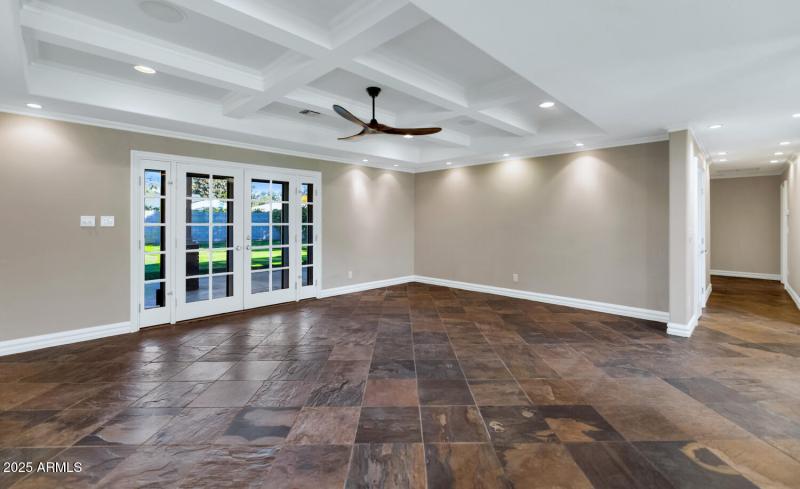 416 W McLellan Blvd-large-018-069-416 W