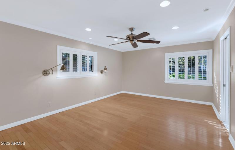 416 W McLellan Blvd-large-028-057-416 W