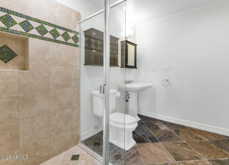 416 W McLellan Blvd-large-041-030-416 W