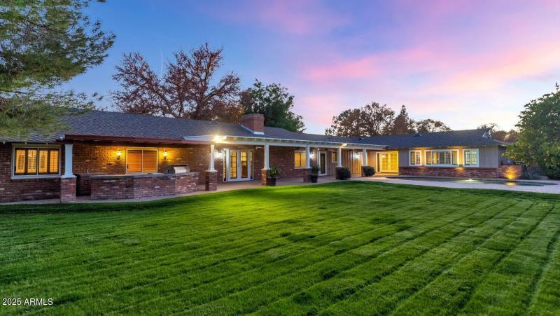 416 W McLellan Blvd-large-059-026-416 W