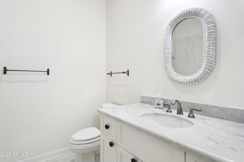 28-print-316-e-bethany-home-rd