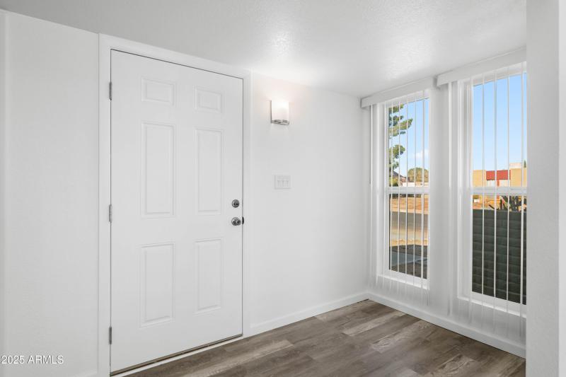 Interior - 248 Meadows Dr-1