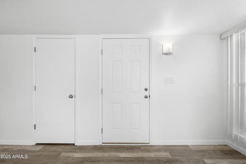 Interior - 248 Meadows Dr-2