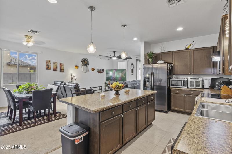 8906 N 102nd Ln Peoria - 263