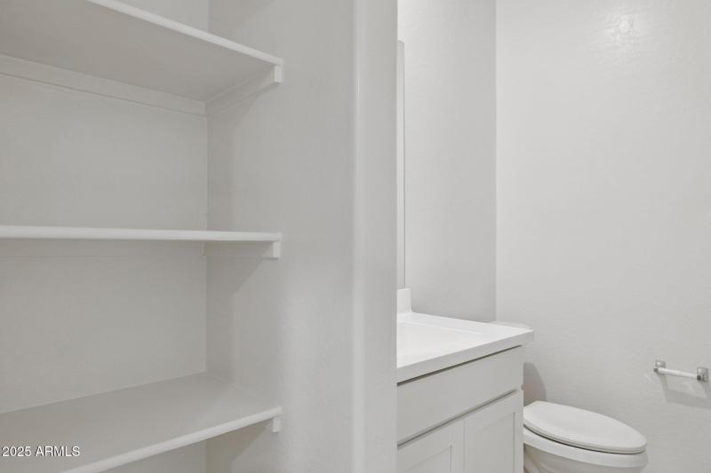 24-web-or-mls-23980-w-pima-st