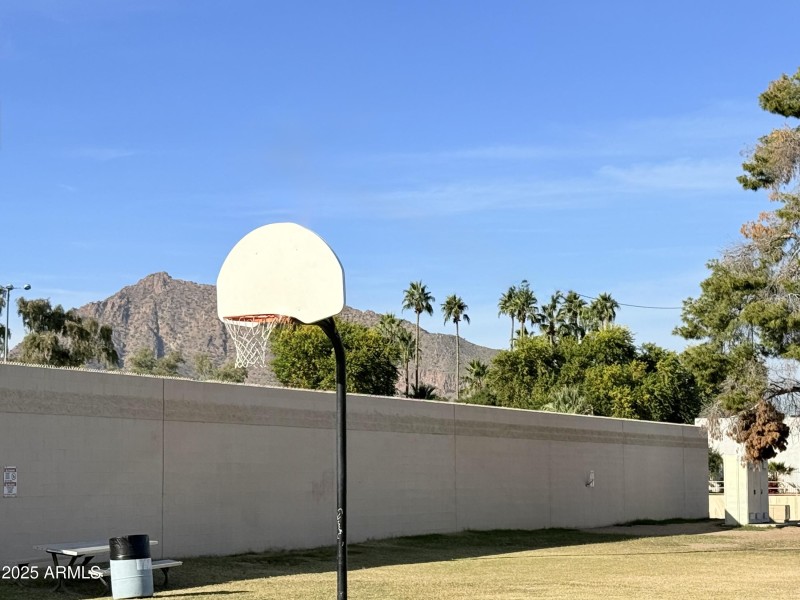 Nearby Paiute Park