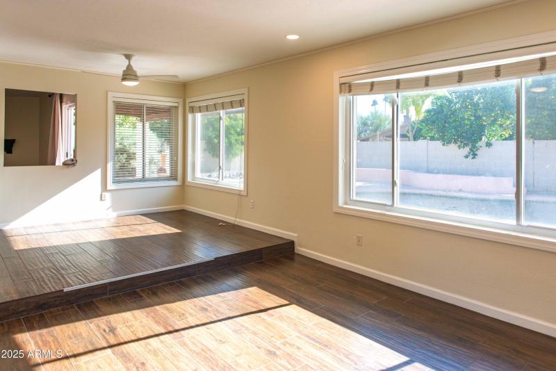 Family / dining room