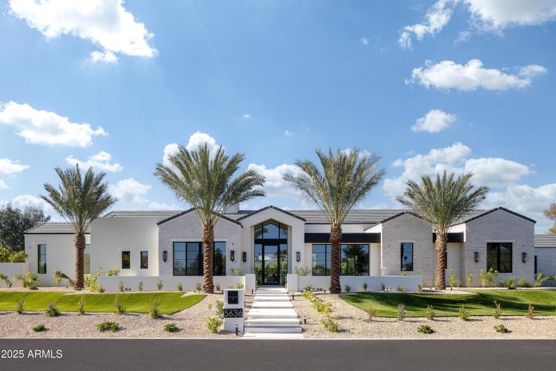 Caballo Coming Soon-1