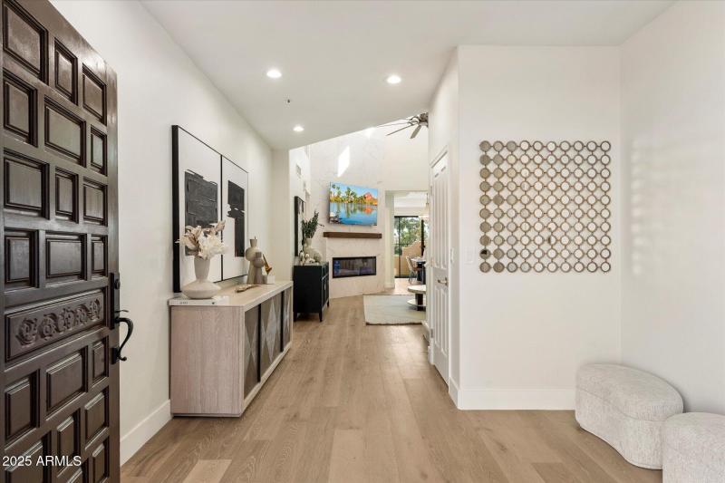 Stunning Foyer Entry