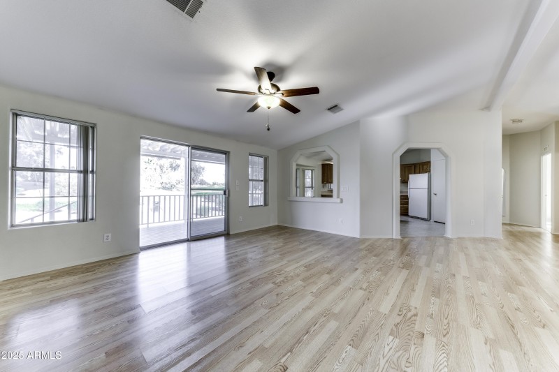 17200 W Bell Rd Lot # 2360 Surprise AZ r