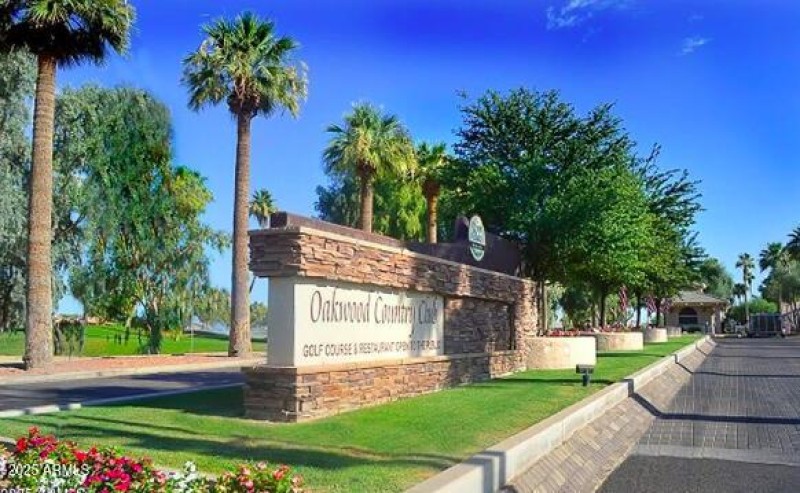 Beautiful Sun Lakes!