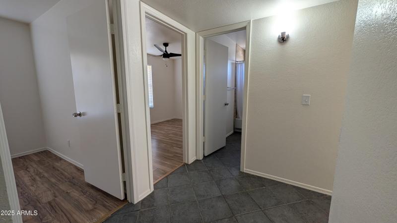 PXL_20251217_182518289