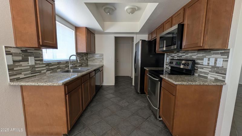 PXL_20251217_182606983