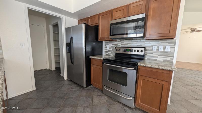 PXL_20251217_182620723