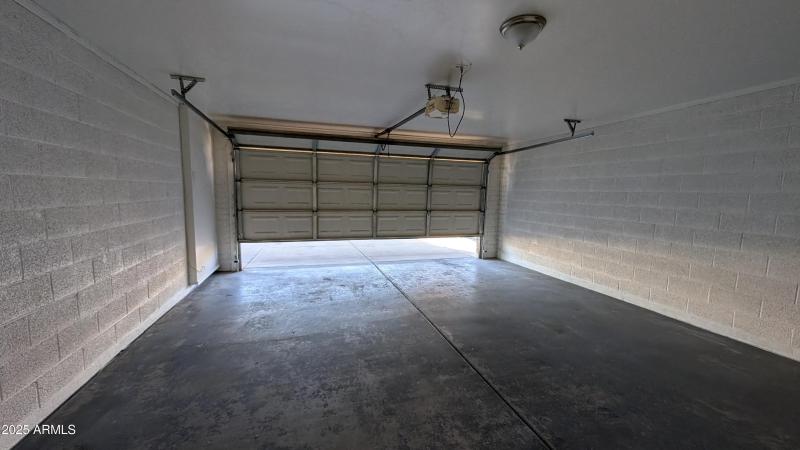 PXL_20251217_182644022