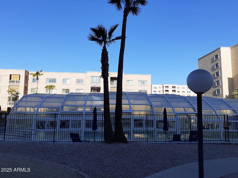 16) 57281-681fe05a8045d