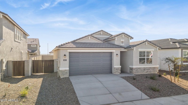 29-web-or-mls-24213-w-southgate-ave