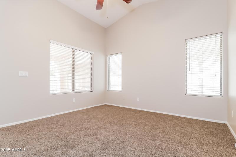 1021559.14960 N 134TH LN - Main Bedroom