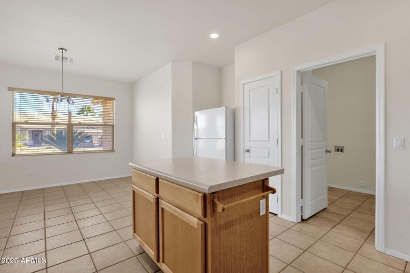 16-web-or-mls-6450-s-springs-pl