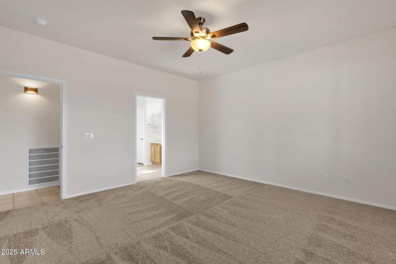 23-web-or-mls-6450-s-springs-pl