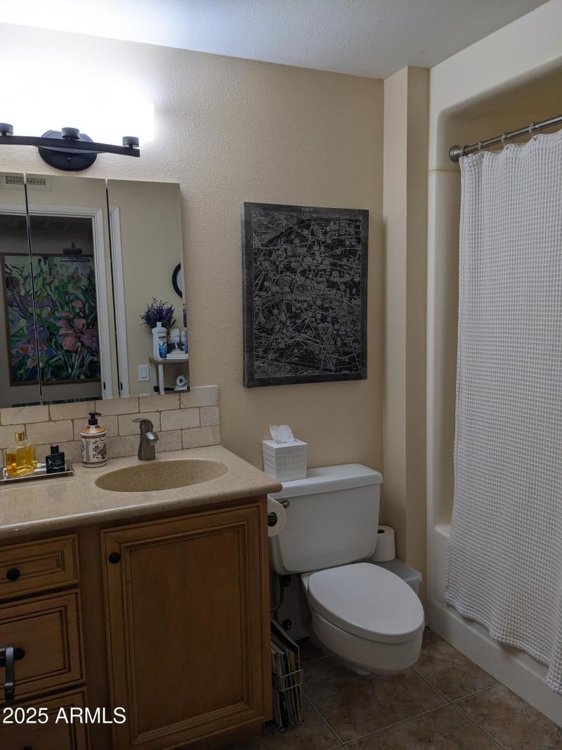 GUEST BATHROOM