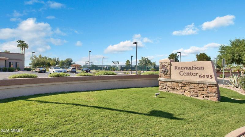 20-web-or-mls-6450-s-springs-pl