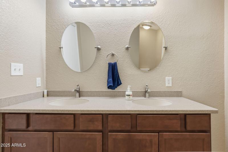 32-web-or-mls-11275 N 99th Ave 119 Peori