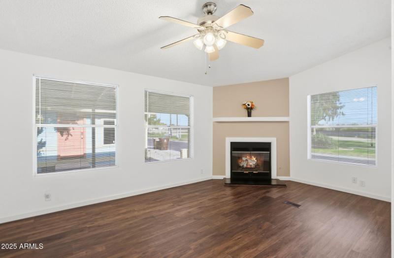 20-web-or-mls-11275 N 99th Ave 119 Peori