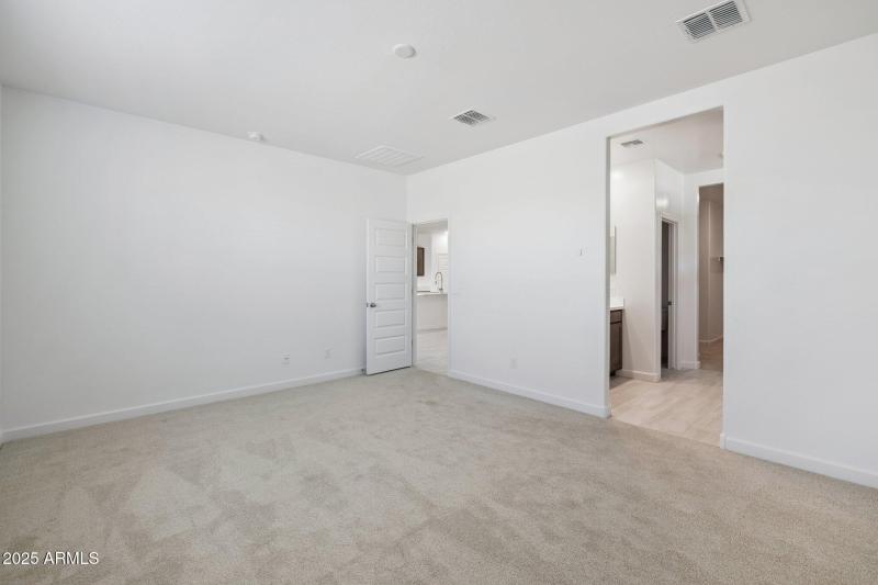 13-web-or-mls-23968-w-pima-st