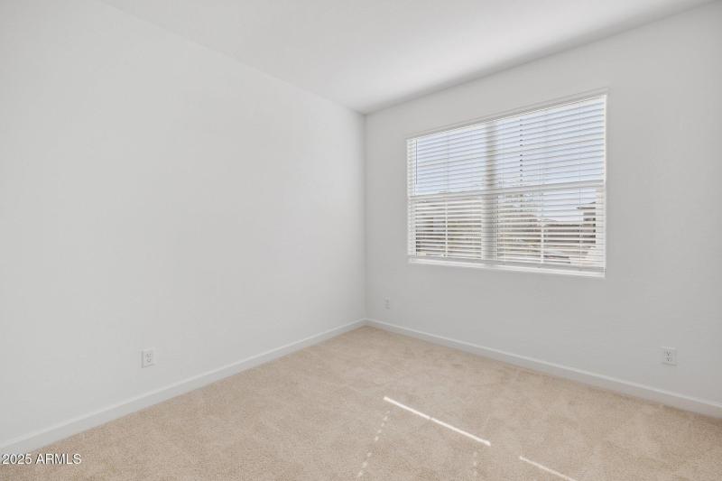 20-web-or-mls-23968-w-pima-st