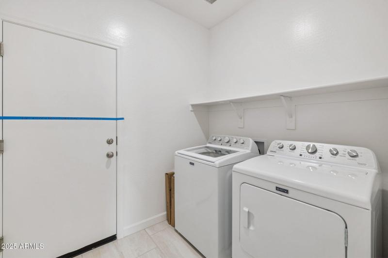 26-web-or-mls-23968-w-pima-st