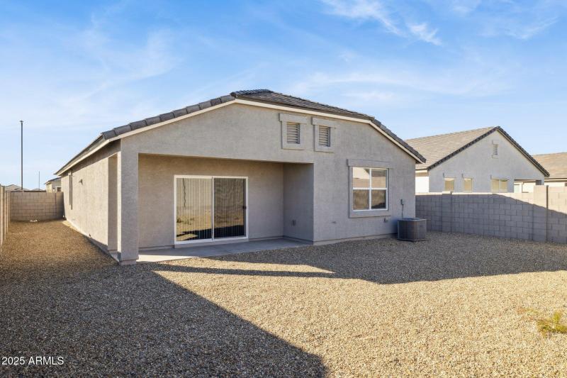 29-web-or-mls-23968-w-pima-st