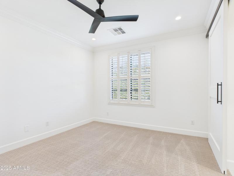 33 20704 N 90th PL Unit 1015 Primary Sui