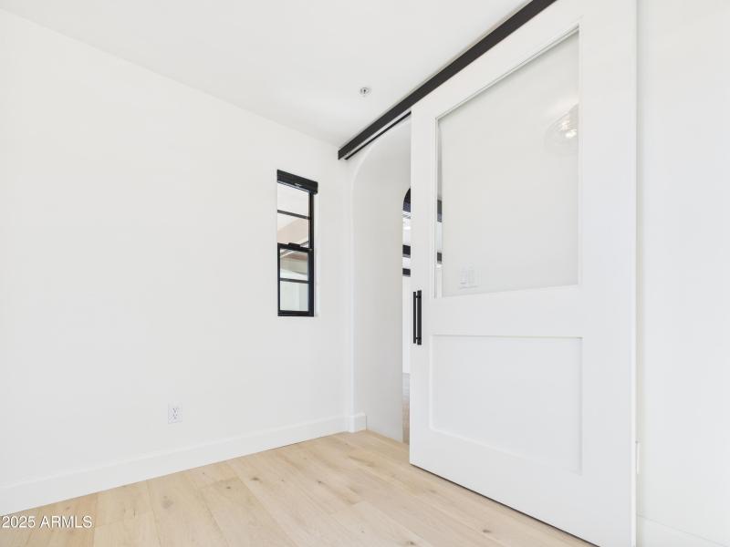 67 20704 N 90th PL Unit 1015 Den Office