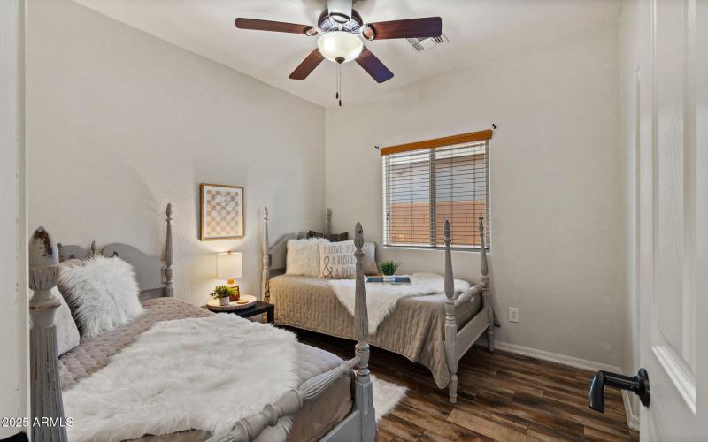 22-web-or-mls-Secondary Bedroom