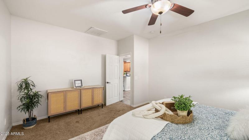 29-web-or-mls-Primary Bedroom4