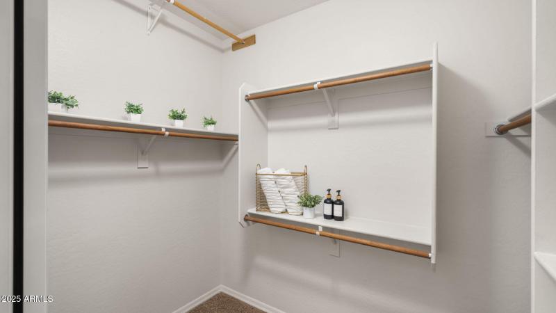 32-web-or-mls-Primary Bedroom7