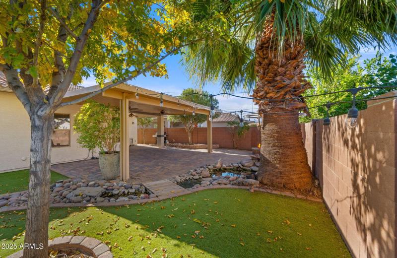 41-web-or-mls-Backyard6