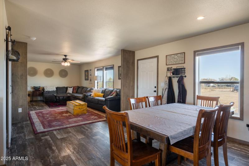 16-web-or-mls-2375-w-rd-1-s