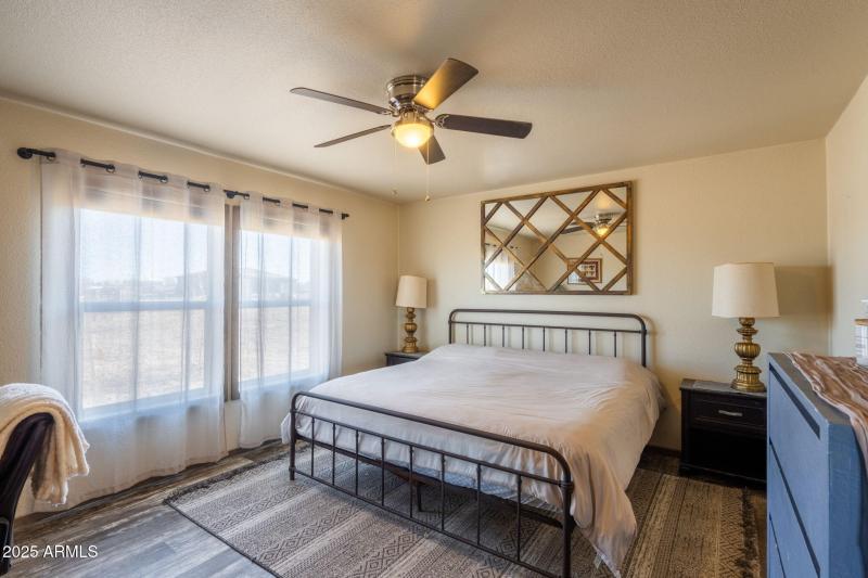 23-web-or-mls-2375-w-rd-1-s