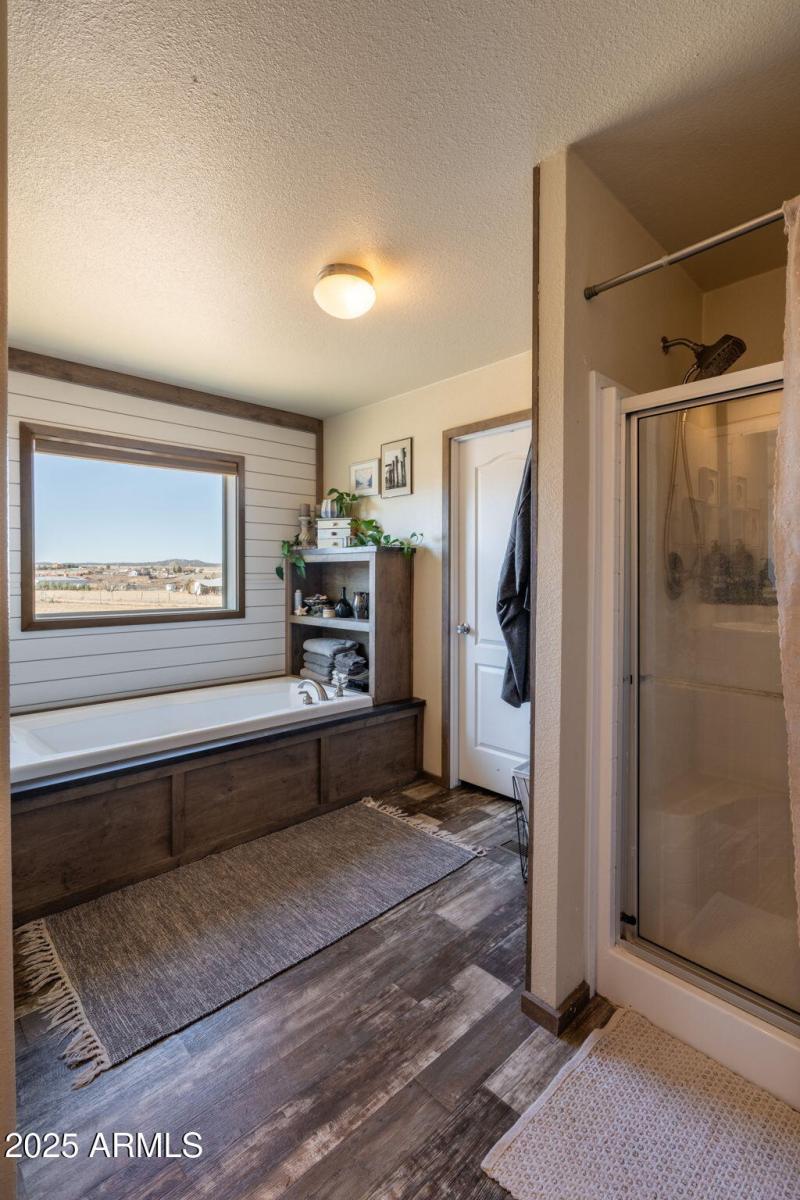 30-web-or-mls-2375-w-rd-1-s