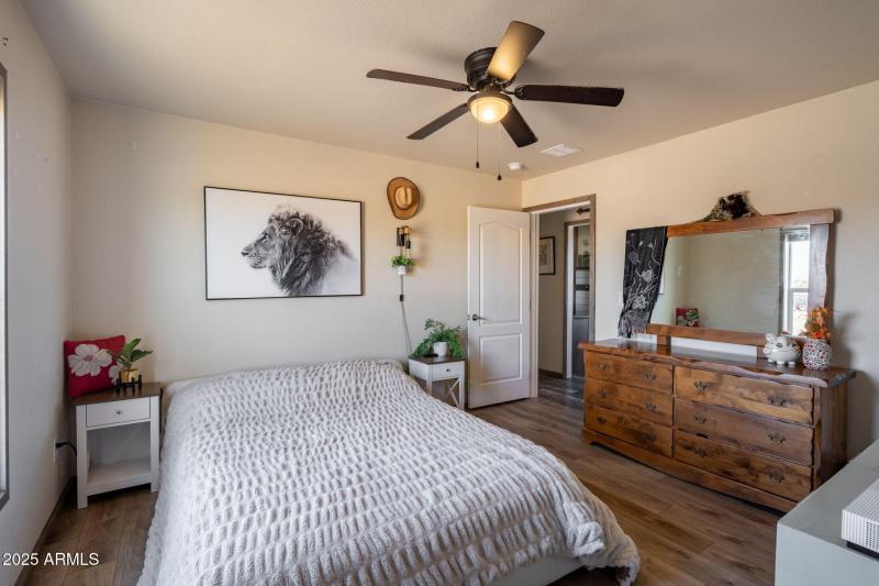 2-web-or-mls-2375-w-rd-1-s