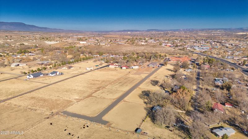 DJI_20241209083624_0007_D