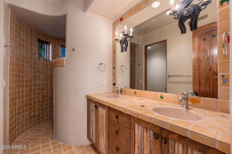 Guest House Bathroom