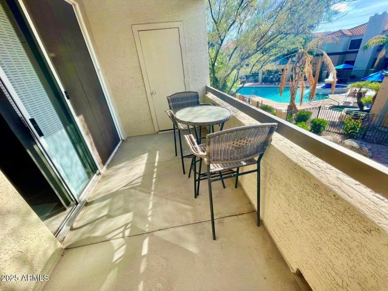 20201130232608970789000000-o